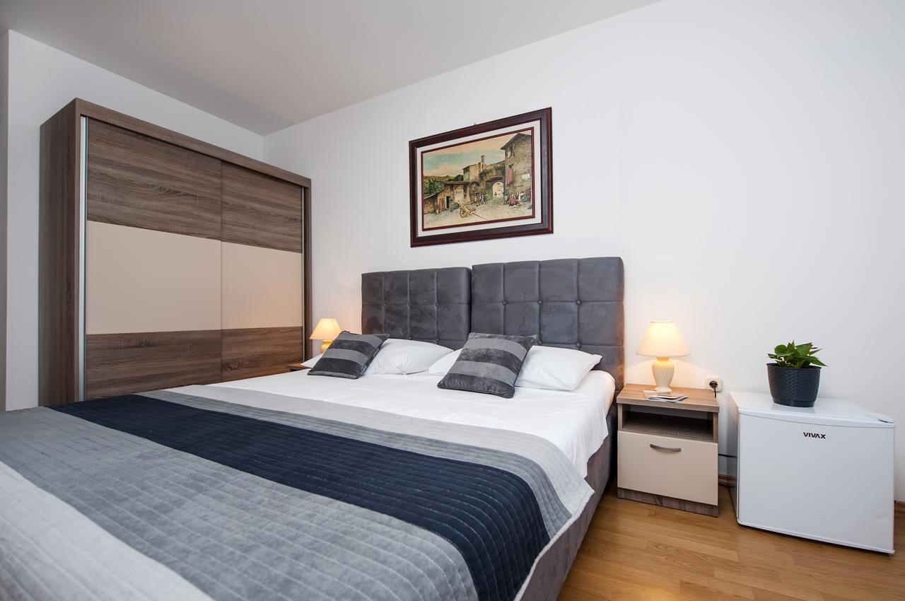 Ladonja Bb Rooms, Family Run Bed & Breakfast Rovinjsko Selo Eksteriør bilde