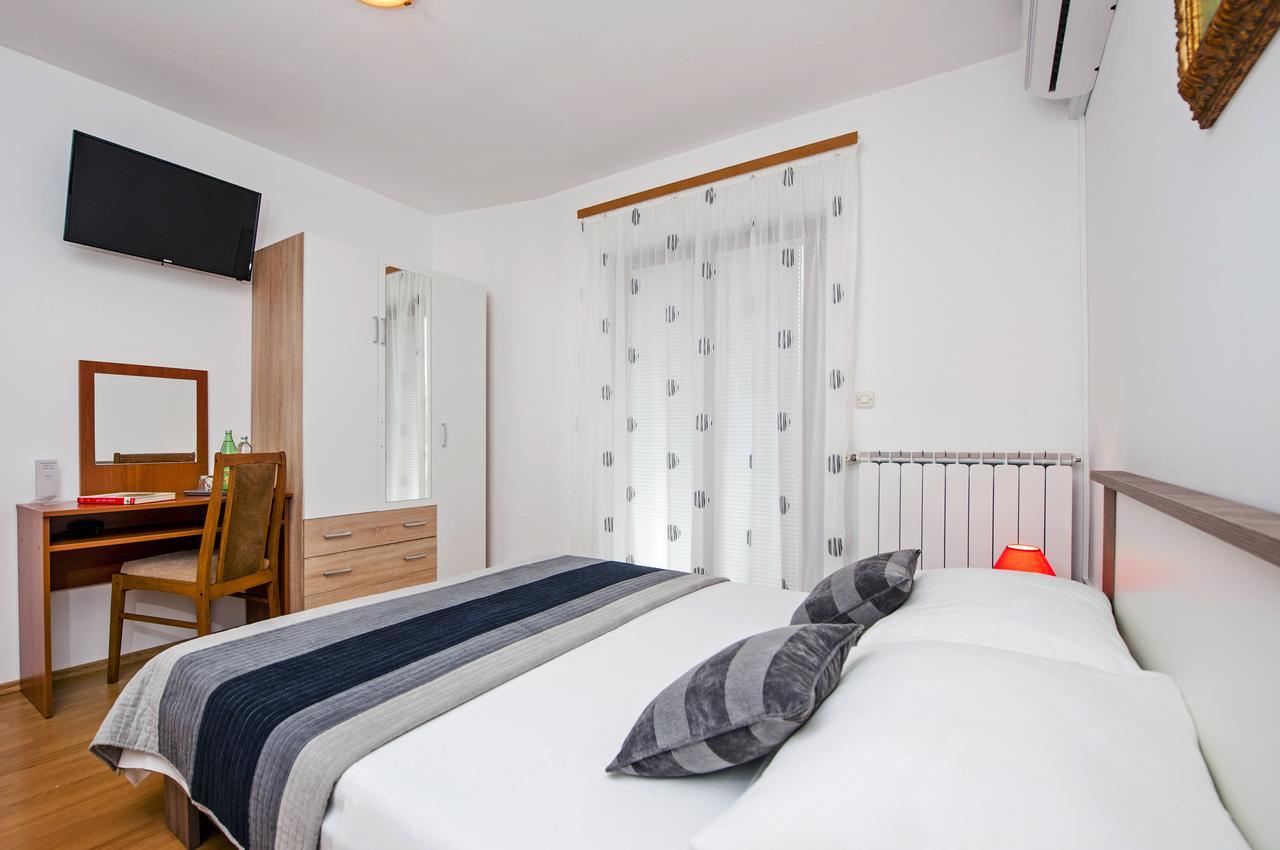 Ladonja Bb Rooms, Family Run Bed & Breakfast Rovinjsko Selo Eksteriør bilde